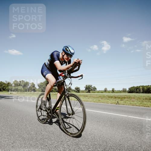 07.09.2025 - 19. Norderstedt Triathlon Michael Burmester http://msf.ph/oto/8853400 07.09.2025 14:45:39 Radfahren 1511 meine-sportfotos.de
