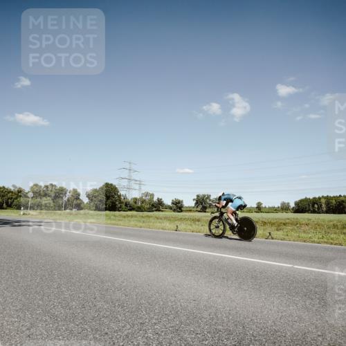 07.09.2025 - 19. Norderstedt Triathlon Michael Burmester http://msf.ph/oto/8853410 07.09.2025 14:45:47 Radfahren 440 meine-sportfotos.de