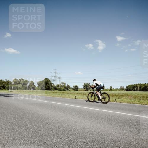 07.09.2025 - 19. Norderstedt Triathlon Michael Burmester http://msf.ph/oto/8853421 07.09.2025 14:45:55 Radfahren  meine-sportfotos.de