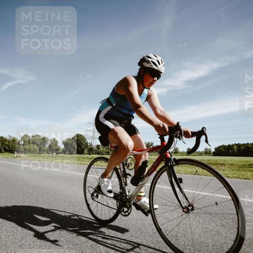 07.09.2025 - 19. Norderstedt Triathlon Michael Burmester http://msf.ph/oto/8853426 07.09.2025 11:48:57 Radfahren 793, 845, 1267 meine-sportfotos.de