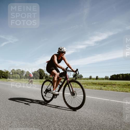 07.09.2025 - 19. Norderstedt Triathlon Michael Burmester http://msf.ph/oto/8853429 07.09.2025 11:48:58 Radfahren 793, 845, 1267 meine-sportfotos.de