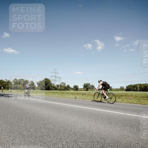 07.09.2025 - 19. Norderstedt Triathlon Michael Burmester http://msf.ph/oto/8853431 07.09.2025 14:46:01 Radfahren  meine-sportfotos.de