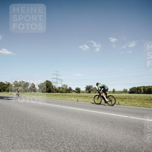 07.09.2025 - 19. Norderstedt Triathlon Michael Burmester http://msf.ph/oto/8853449 07.09.2025 14:46:32 Radfahren 382 meine-sportfotos.de