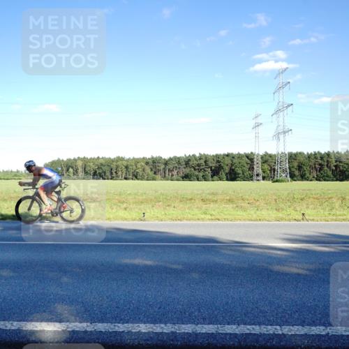 07.09.2025 - 19. Norderstedt Triathlon Michael Burmester http://msf.ph/oto/8853470 07.09.2025 16:02:48 Radfahren 409, 487, 499, 1413 meine-sportfotos.de