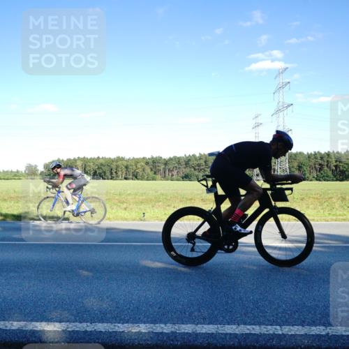 07.09.2025 - 19. Norderstedt Triathlon Michael Burmester http://msf.ph/oto/8853494 07.09.2025 16:02:57 Radfahren 372, 520, 951, 1043 meine-sportfotos.de