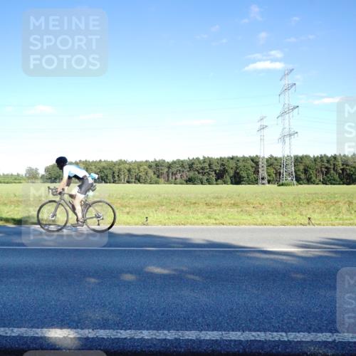 07.09.2025 - 19. Norderstedt Triathlon Michael Burmester http://msf.ph/oto/8853514 07.09.2025 16:03:14 Radfahren 524, 1582 meine-sportfotos.de