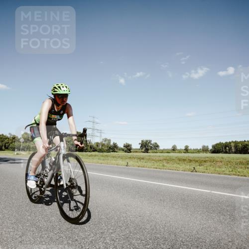 07.09.2025 - 19. Norderstedt Triathlon Michael Burmester http://msf.ph/oto/8853524 07.09.2025 14:47:22 Radfahren 455, 458 meine-sportfotos.de