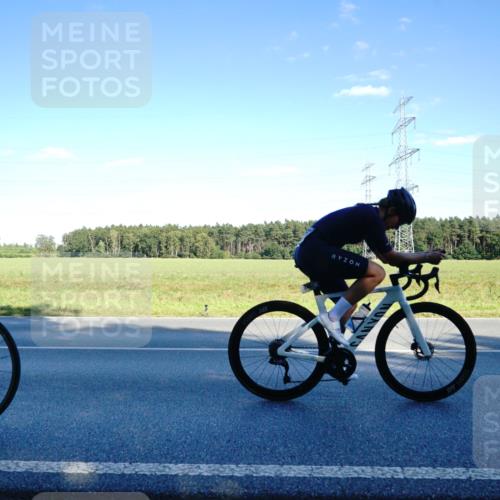 07.09.2025 - 19. Norderstedt Triathlon Michael Burmester http://msf.ph/oto/8853535 07.09.2025 16:03:29 Radfahren 371, 496, 942, 1052, 1079, 1089, 1097 meine-sportfotos.de