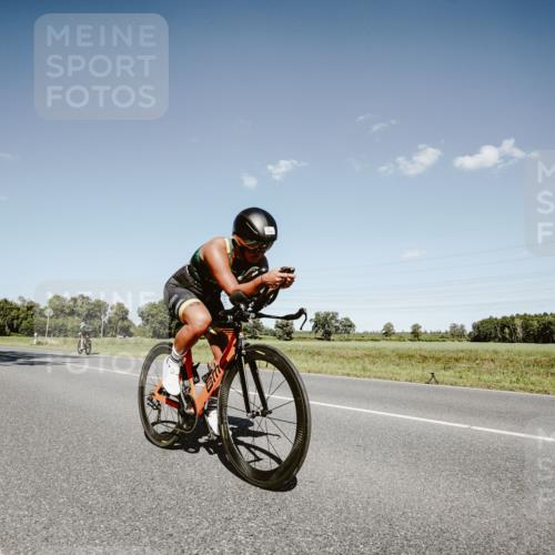 07.09.2025 - 19. Norderstedt Triathlon Michael Burmester http://msf.ph/oto/8853566 07.09.2025 14:47:54 Radfahren 1406, 1500 meine-sportfotos.de