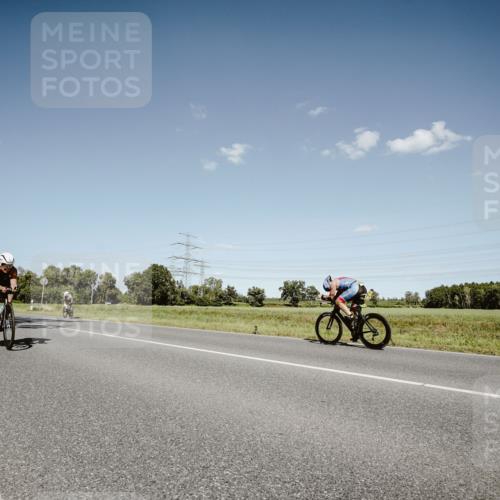 07.09.2025 - 19. Norderstedt Triathlon Michael Burmester http://msf.ph/oto/8853586 07.09.2025 14:48:19 Radfahren 469, 475, 1002 meine-sportfotos.de