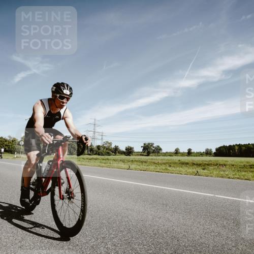 07.09.2025 - 19. Norderstedt Triathlon Michael Burmester http://msf.ph/oto/8853591 07.09.2025 11:51:54 Radfahren 267, 782 meine-sportfotos.de