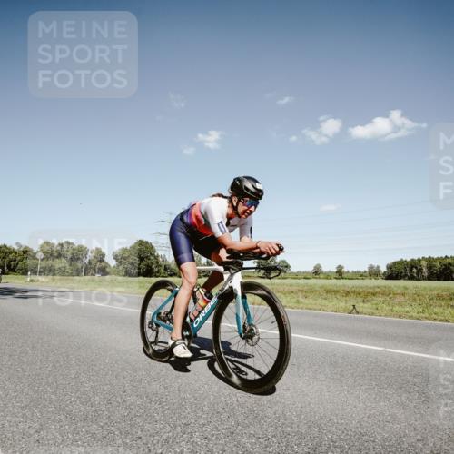 07.09.2025 - 19. Norderstedt Triathlon Michael Burmester http://msf.ph/oto/8853597 07.09.2025 14:48:23 Radfahren 475, 1002 meine-sportfotos.de