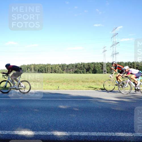 07.09.2025 - 19. Norderstedt Triathlon Michael Burmester http://msf.ph/oto/8853598 07.09.2025 16:04:04 Radfahren 509, 1075, 1455 meine-sportfotos.de