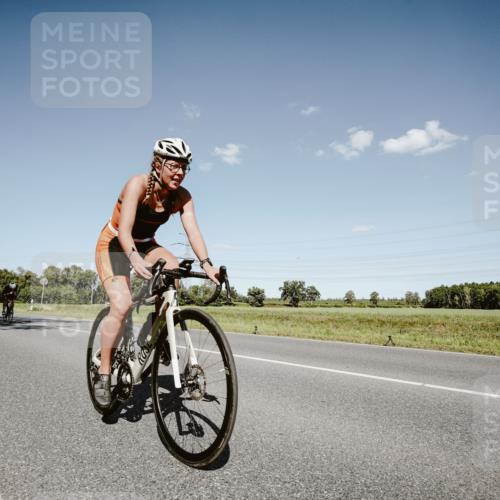 07.09.2025 - 19. Norderstedt Triathlon Michael Burmester http://msf.ph/oto/8853600 07.09.2025 14:48:27 Radfahren 457, 472, 1019 meine-sportfotos.de