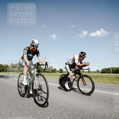 07.09.2025 - 19. Norderstedt Triathlon Michael Burmester http://msf.ph/oto/8853607 07.09.2025 14:48:32 Radfahren 439, 1456, 1485 meine-sportfotos.de