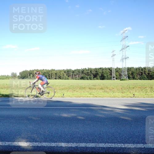 07.09.2025 - 19. Norderstedt Triathlon Michael Burmester http://msf.ph/oto/8853622 07.09.2025 16:04:23 Radfahren 1409 meine-sportfotos.de
