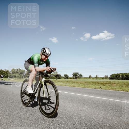 07.09.2025 - 19. Norderstedt Triathlon Michael Burmester http://msf.ph/oto/8853631 07.09.2025 14:48:56 Radfahren 465, 908, 1510 meine-sportfotos.de
