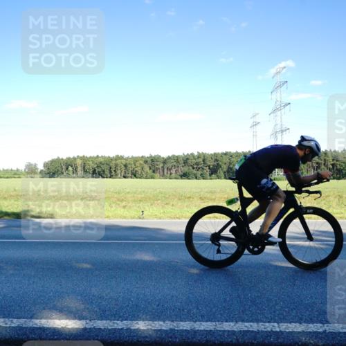 07.09.2025 - 19. Norderstedt Triathlon Michael Burmester http://msf.ph/oto/8853632 07.09.2025 16:04:27 Radfahren 493, 544, 870, 1435 meine-sportfotos.de