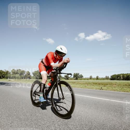 07.09.2025 - 19. Norderstedt Triathlon Michael Burmester http://msf.ph/oto/8853663 07.09.2025 14:49:27 Radfahren 398, 1404, 1430 meine-sportfotos.de