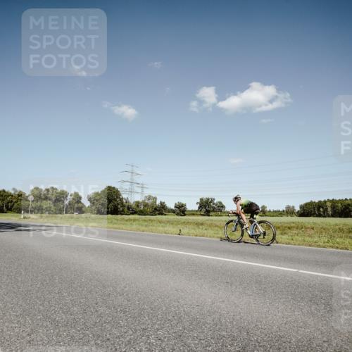 07.09.2025 - 19. Norderstedt Triathlon Michael Burmester http://msf.ph/oto/8853702 07.09.2025 14:49:51 Radfahren  meine-sportfotos.de