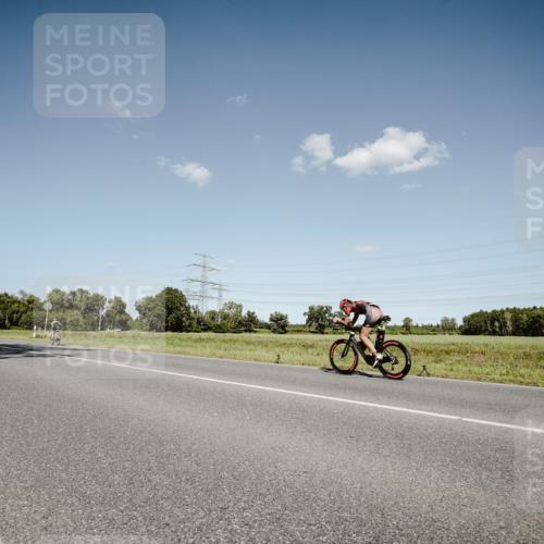 07.09.2025 - 19. Norderstedt Triathlon Michael Burmester http://msf.ph/oto/8853705 07.09.2025 14:49:54 Radfahren  meine-sportfotos.de