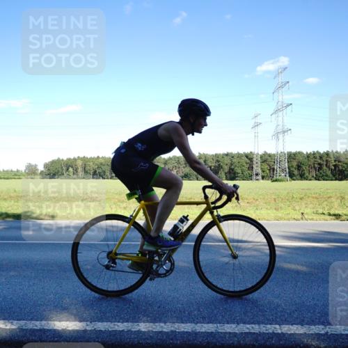 07.09.2025 - 19. Norderstedt Triathlon Michael Burmester http://msf.ph/oto/8853710 07.09.2025 16:05:05 Radfahren 548, 549, 935, 955, 1093, 1096, 1539, 1557 meine-sportfotos.de