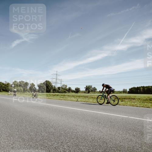 07.09.2025 - 19. Norderstedt Triathlon Michael Burmester http://msf.ph/oto/8853726 07.09.2025 11:53:09 Radfahren  meine-sportfotos.de
