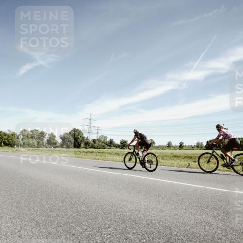 07.09.2025 - 19. Norderstedt Triathlon Michael Burmester http://msf.ph/oto/8853731 07.09.2025 11:53:13 Radfahren 778 meine-sportfotos.de