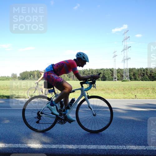 07.09.2025 - 19. Norderstedt Triathlon Michael Burmester http://msf.ph/oto/8853742 07.09.2025 16:05:21 Radfahren 466, 525, 897, 1432 meine-sportfotos.de