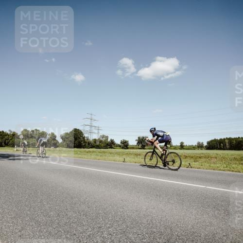 07.09.2025 - 19. Norderstedt Triathlon Michael Burmester http://msf.ph/oto/8853748 07.09.2025 14:50:31 Radfahren 450 meine-sportfotos.de