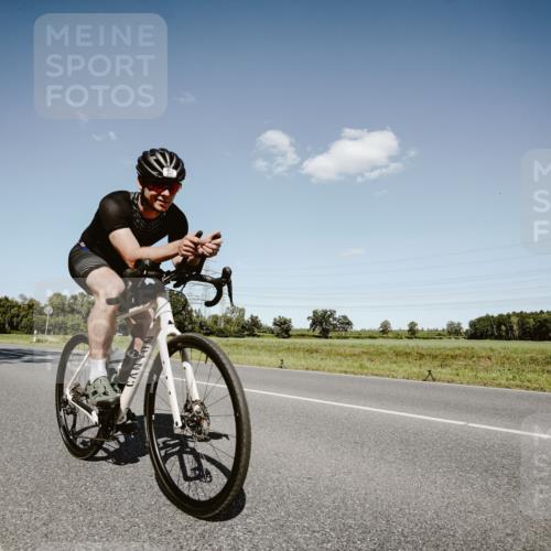 07.09.2025 - 19. Norderstedt Triathlon Michael Burmester http://msf.ph/oto/8853759 07.09.2025 14:50:42 Radfahren 863, 877, 1026 meine-sportfotos.de