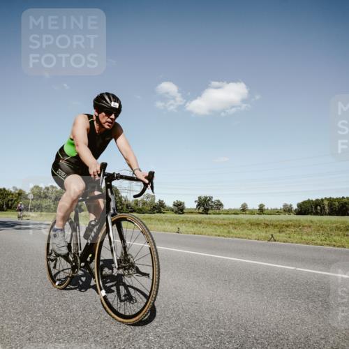 07.09.2025 - 19. Norderstedt Triathlon Michael Burmester http://msf.ph/oto/8853765 07.09.2025 14:50:53 Radfahren 888 meine-sportfotos.de