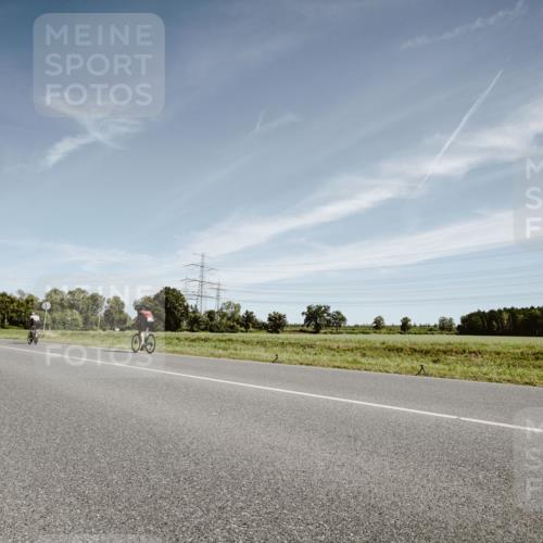 07.09.2025 - 19. Norderstedt Triathlon Michael Burmester http://msf.ph/oto/8853774 07.09.2025 11:53:36 Radfahren 846 meine-sportfotos.de