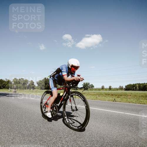 07.09.2025 - 19. Norderstedt Triathlon Michael Burmester http://msf.ph/oto/8853777 07.09.2025 14:51:05 Radfahren 399, 478 meine-sportfotos.de