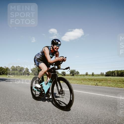 07.09.2025 - 19. Norderstedt Triathlon Michael Burmester http://msf.ph/oto/8853791 07.09.2025 14:51:22 Radfahren 365 meine-sportfotos.de