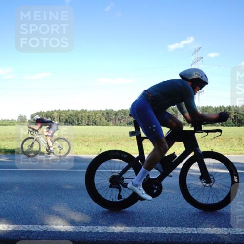07.09.2025 - 19. Norderstedt Triathlon Michael Burmester http://msf.ph/oto/8853823 07.09.2025 16:05:46 Radfahren 929, 939, 1460 meine-sportfotos.de