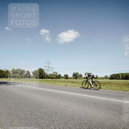 07.09.2025 - 19. Norderstedt Triathlon Michael Burmester http://msf.ph/oto/8853829 07.09.2025 14:52:07 Radfahren  meine-sportfotos.de