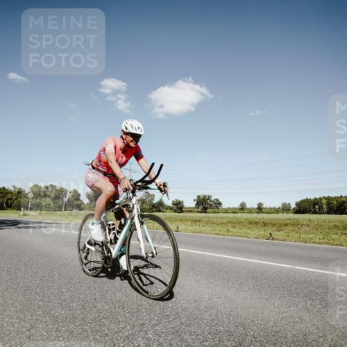 07.09.2025 - 19. Norderstedt Triathlon Michael Burmester http://msf.ph/oto/8853833 07.09.2025 14:52:18 Radfahren 897 meine-sportfotos.de