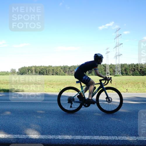 07.09.2025 - 19. Norderstedt Triathlon Michael Burmester http://msf.ph/oto/8853850 07.09.2025 16:06:00 Radfahren 418, 878, 886, 890, 1534 meine-sportfotos.de