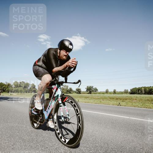 07.09.2025 - 19. Norderstedt Triathlon Michael Burmester http://msf.ph/oto/8853859 07.09.2025 14:52:38 Radfahren 1459 meine-sportfotos.de
