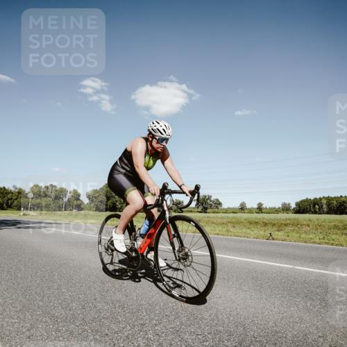 07.09.2025 - 19. Norderstedt Triathlon Michael Burmester http://msf.ph/oto/8853864 07.09.2025 14:52:47 Radfahren 453 meine-sportfotos.de