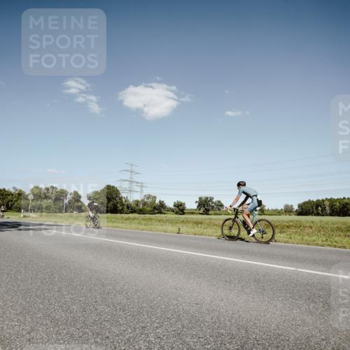 07.09.2025 - 19. Norderstedt Triathlon Michael Burmester http://msf.ph/oto/8853902 07.09.2025 14:53:12 Radfahren  meine-sportfotos.de