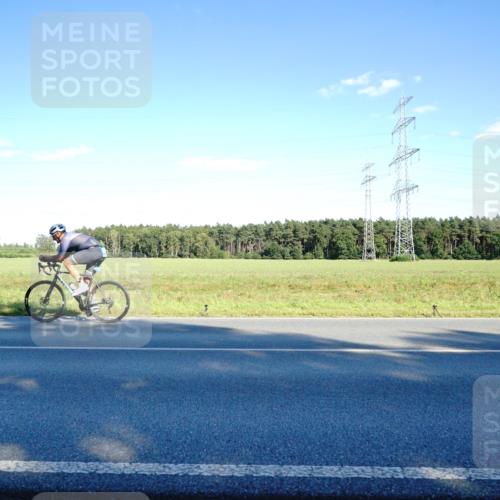 07.09.2025 - 19. Norderstedt Triathlon Michael Burmester http://msf.ph/oto/8853905 07.09.2025 16:06:31 Radfahren 491, 871, 1056, 1083, 1561 meine-sportfotos.de