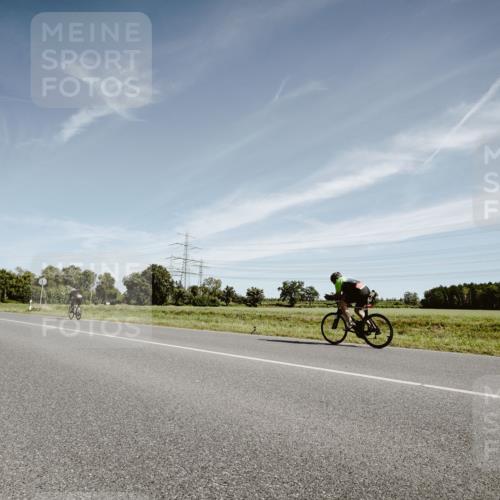 07.09.2025 - 19. Norderstedt Triathlon Michael Burmester http://msf.ph/oto/8853911 07.09.2025 11:55:21 Radfahren  meine-sportfotos.de