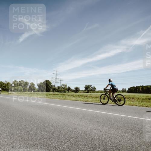 07.09.2025 - 19. Norderstedt Triathlon Michael Burmester http://msf.ph/oto/8853924 07.09.2025 11:55:31 Radfahren  meine-sportfotos.de