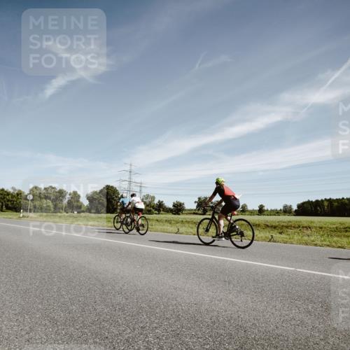 07.09.2025 - 19. Norderstedt Triathlon Michael Burmester http://msf.ph/oto/8853931 07.09.2025 11:55:32 Radfahren 226 meine-sportfotos.de