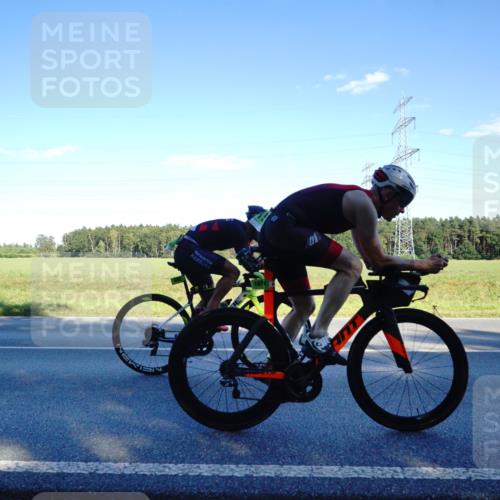 07.09.2025 - 19. Norderstedt Triathlon Michael Burmester http://msf.ph/oto/8853947 07.09.2025 16:07:05 Radfahren 552, 950, 1094, 1400, 1407, 1555, 1574, 1588, 1601 meine-sportfotos.de