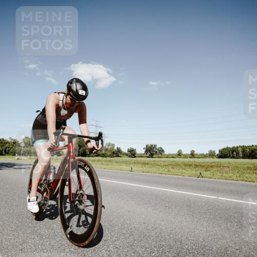 07.09.2025 - 19. Norderstedt Triathlon Michael Burmester http://msf.ph/oto/8853953 07.09.2025 14:54:02 Radfahren 449 meine-sportfotos.de