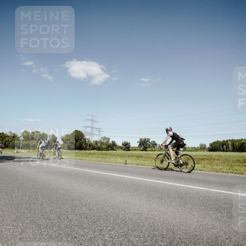 07.09.2025 - 19. Norderstedt Triathlon Michael Burmester http://msf.ph/oto/8853964 07.09.2025 14:54:07 Radfahren  meine-sportfotos.de