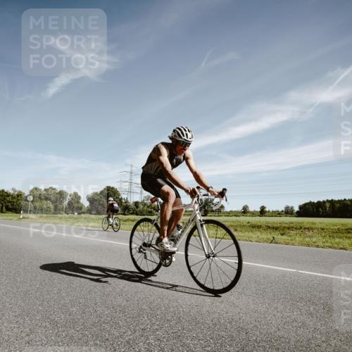 07.09.2025 - 19. Norderstedt Triathlon Michael Burmester http://msf.ph/oto/8853966 07.09.2025 11:55:48 Radfahren 151 meine-sportfotos.de